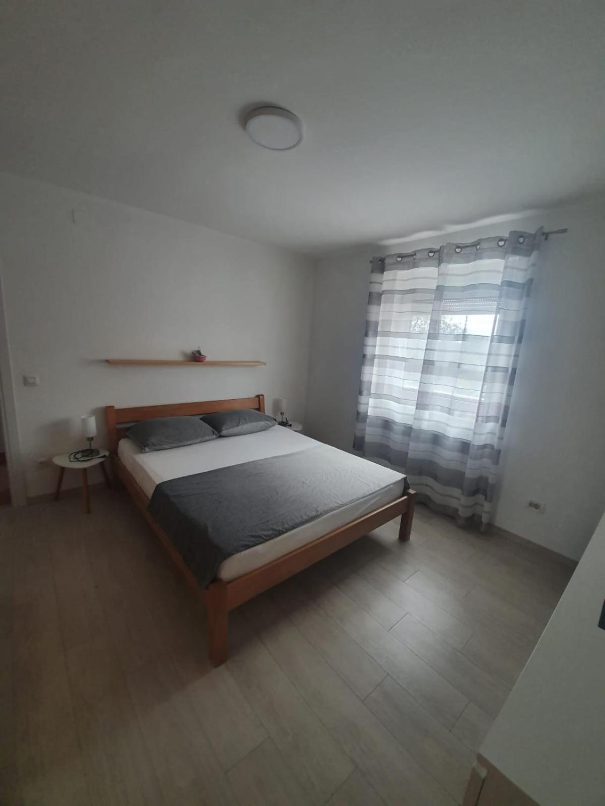 Holiday Home Nikol Pula Bagian luar foto