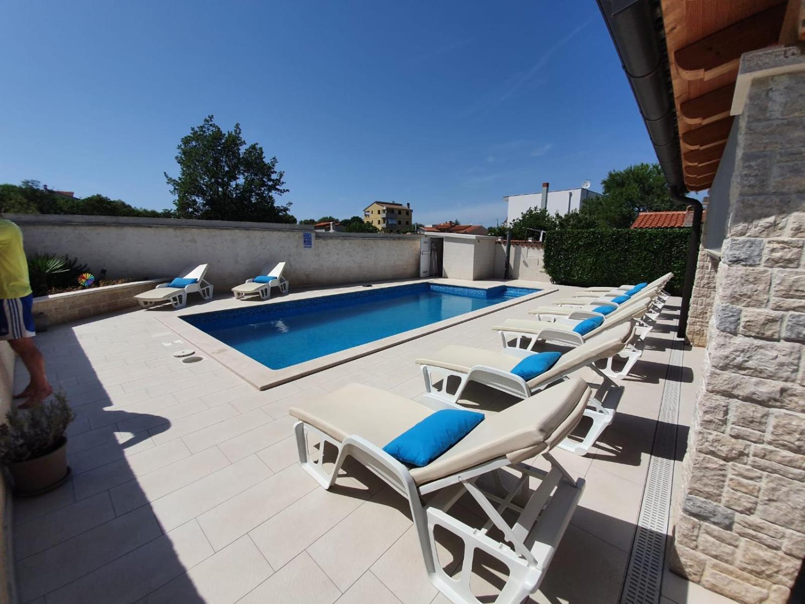 Holiday Home Nikol Pula Bagian luar foto