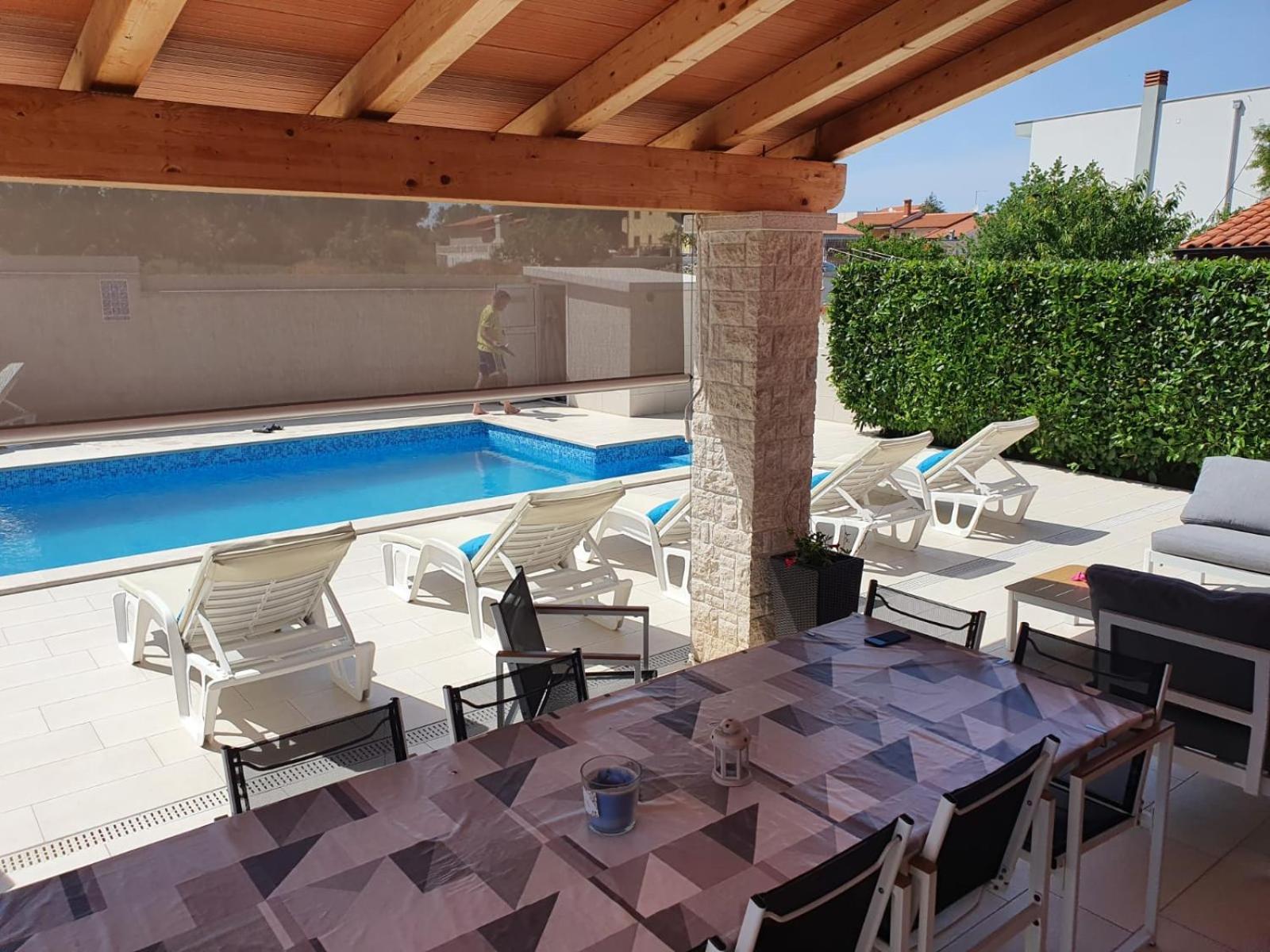 Holiday Home Nikol Pula Bagian luar foto